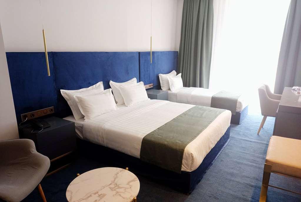 Ramada By Wyndham Tbilisi Old City 客房 照片